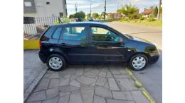 VOLKSWAGEN - POLO - 2003/2003 - Preta - R$ 20.500,00