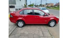 FORD - FIESTA - 2011/2011 - Vermelha - R$ 33.900,00