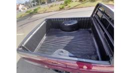 VOLKSWAGEN - SAVEIRO - 2000/2000 - Roxa - R$ 24.500,00