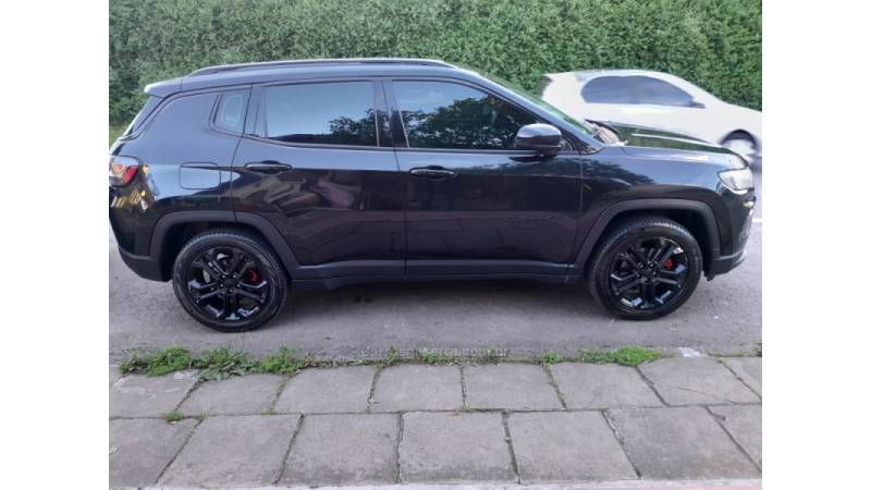 JEEP - COMPASS - 2022/2022 - Preta - R$ 128.900,00