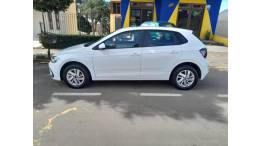 VOLKSWAGEN - POLO - 2023/2023 - Branca - R$ 71.900,00