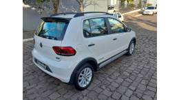 VOLKSWAGEN - FOX - 2015/2016 - Branca - R$ 53.900,00