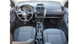 VOLKSWAGEN - POLO - 2003/2003 - Preta - R$ 20.500,00