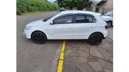 VOLKSWAGEN - GOL - 2010/2011 - Branca - R$ 26.000,00