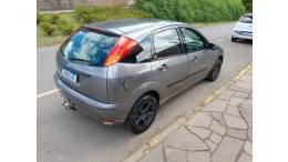 FORD - FOCUS - 2007/2008 - Cinza - R$ 20.500,00