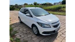 CHEVROLET - ONIX - 2014/2015 - Branca - R$ 49.500,00