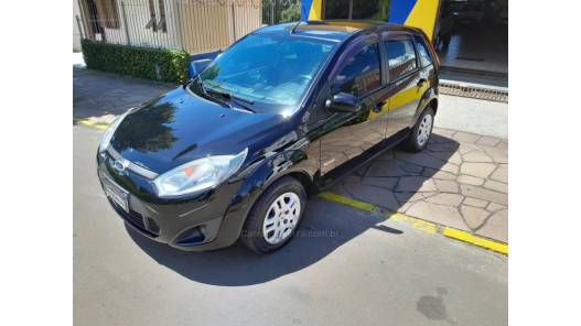 FORD - FIESTA - 2010/2011 - Preta - R$ 26.000,00