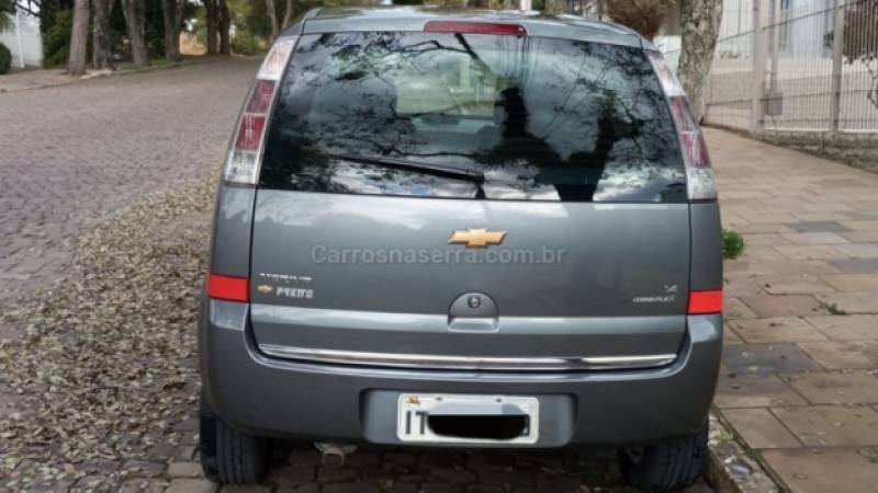 CHEVROLET - MERIVA - 2012/2012 - Cinza - R$ 38.900,00