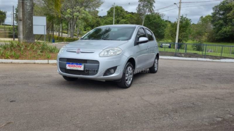 FIAT - PALIO - 2012/2013 - Prata - R$ 39.900,00