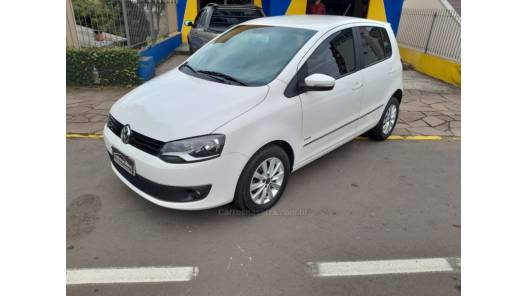 VOLKSWAGEN - FOX - 2012/2012 - Branca - R$ 37.900,00