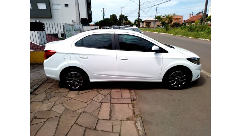 CHEVROLET - PRISMA - 2016/2017 - Branca - R$ 54.500,00