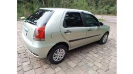 FIAT - PALIO - 2006/2007 - Verde - R$ 21.500,00