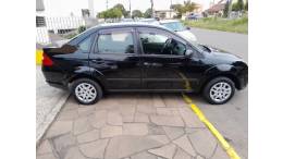 FORD - FIESTA - 2007/2008 - Preta - R$ 19.900,00