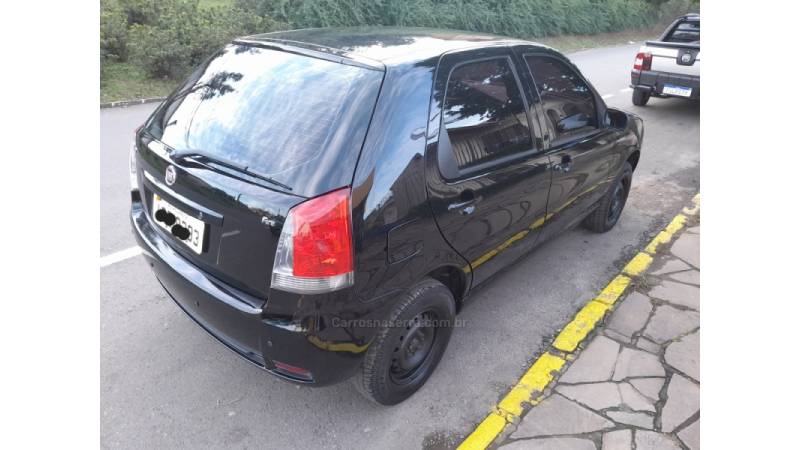 FIAT - PALIO - 2008/2009 - Preta - R$ 22.500,00