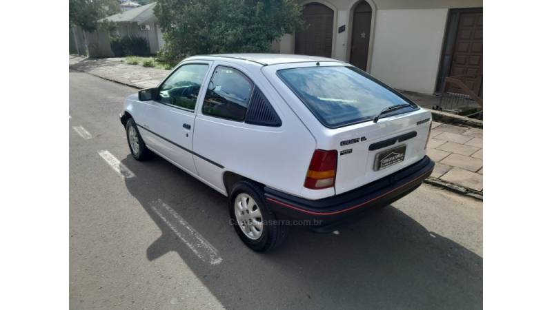 CHEVROLET - KADETT - 1995/1995 - Branca - R$ 14.500,00