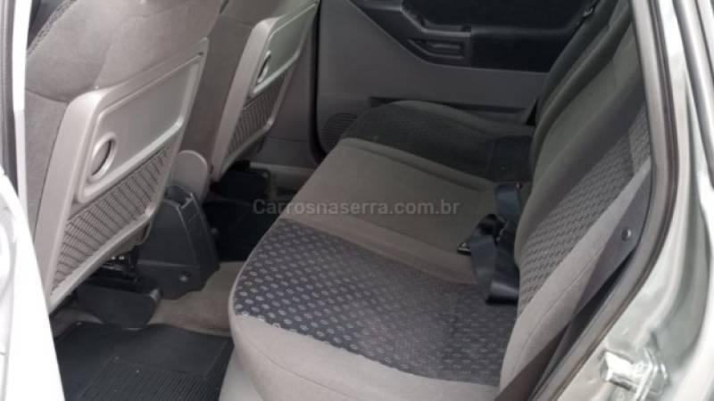 CHEVROLET - MERIVA - 2012/2012 - Cinza - R$ 38.900,00
