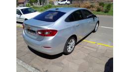 CHEVROLET - CRUZE - 2017/2018 - Prata - R$ 84.900,00