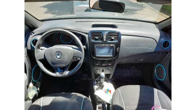 RENAULT - SANDERO - 2018/2018 - Cinza - R$ 43.900,00