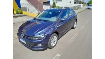 VOLKSWAGEN - POLO - 2017/2018 - Azul - R$ 70.900,00