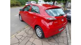 HYUNDAI - HB20 - 2014/2015 - Vermelha - R$ 45.900,00