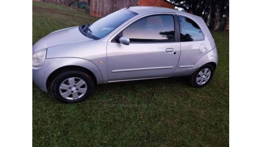 FORD - KA - 2003/2004 - Prata - R$ 13.500,00