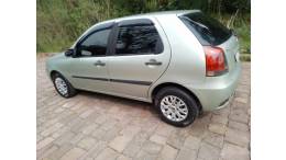 FIAT - PALIO - 2006/2007 - Verde - R$ 21.500,00