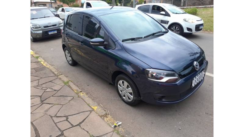 VOLKSWAGEN - FOX - 2013/2013 - Azul - Sob Consulta