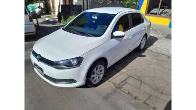 VOLKSWAGEN - VOYAGE - 2015/2016 - Branca - R$ 44.900,00