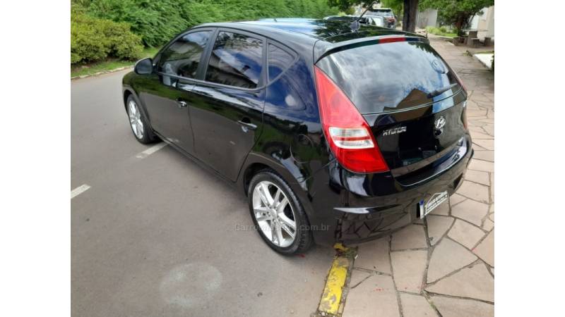 HYUNDAI - I30 - 2011/2012 - Preta - Sob Consulta