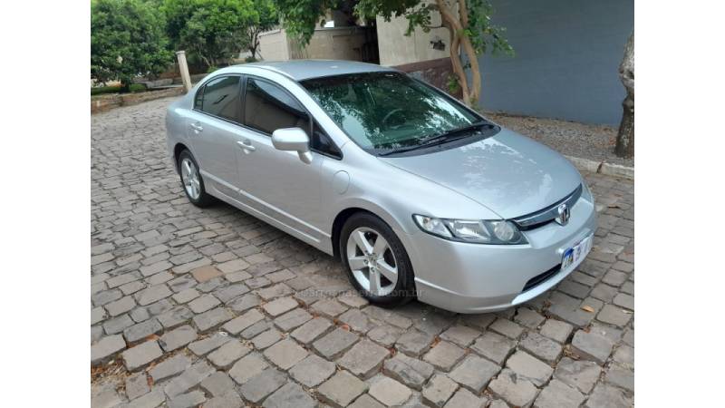 HONDA - CIVIC - 2007/2008 - Prata - R$ 44.900,00