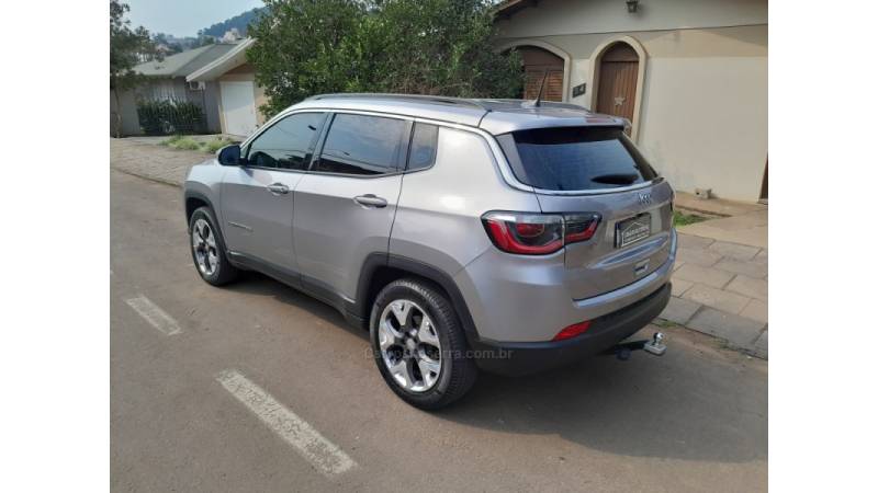 JEEP - COMPASS - 2020/2020 - Cinza - R$ 112.900,00