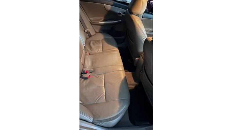 TOYOTA - COROLLA - 2012/2012 - Prata - R$ 67.900,00