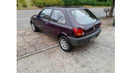 FORD - FIESTA - 1998/1998 - Roxa - R$ 8.500,00