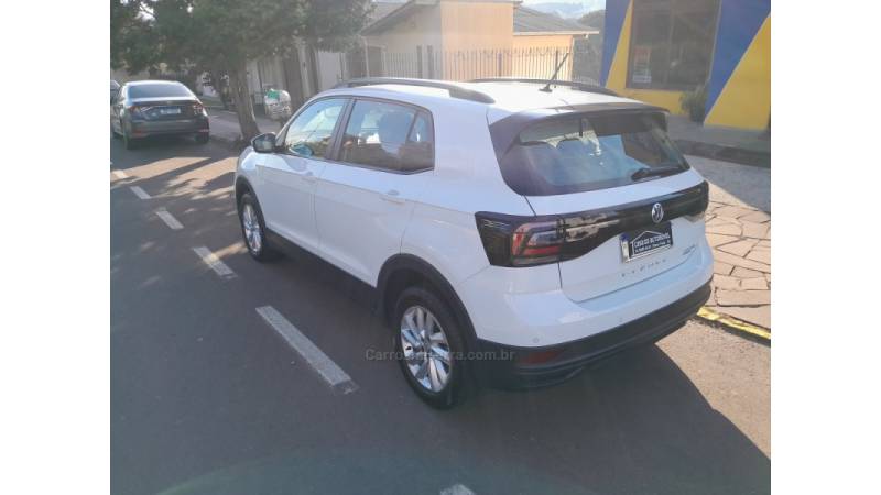 VOLKSWAGEN - T-CROSS - 2020/2020 - Branca - R$ 92.900,00