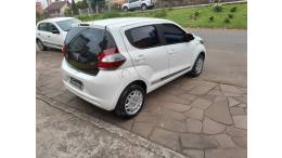 FIAT - MOBI - 2016/2017 - Branca - R$ 42.900,00