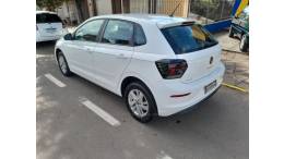 VOLKSWAGEN - POLO - 2023/2023 - Branca - R$ 71.900,00