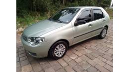 FIAT - PALIO - 2006/2007 - Verde - R$ 21.500,00