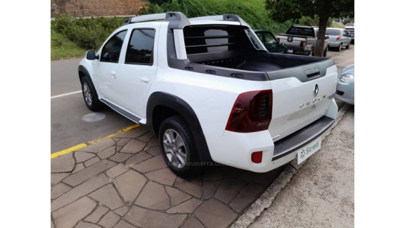 RENAULT - DUSTER OROCH - 2019/2020 - Branca - R$ 80.900,00