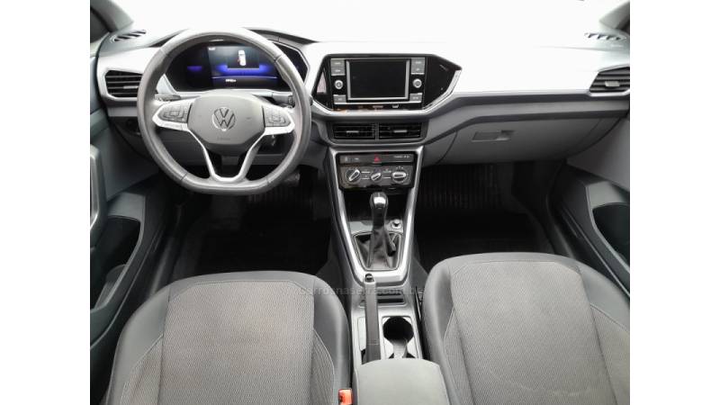 VOLKSWAGEN - T-CROSS - 2022/2023 - Branca - R$ 101.900,00