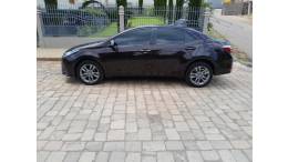 TOYOTA - COROLLA - 2018/2018 - Marrom - R$ 105.900,00