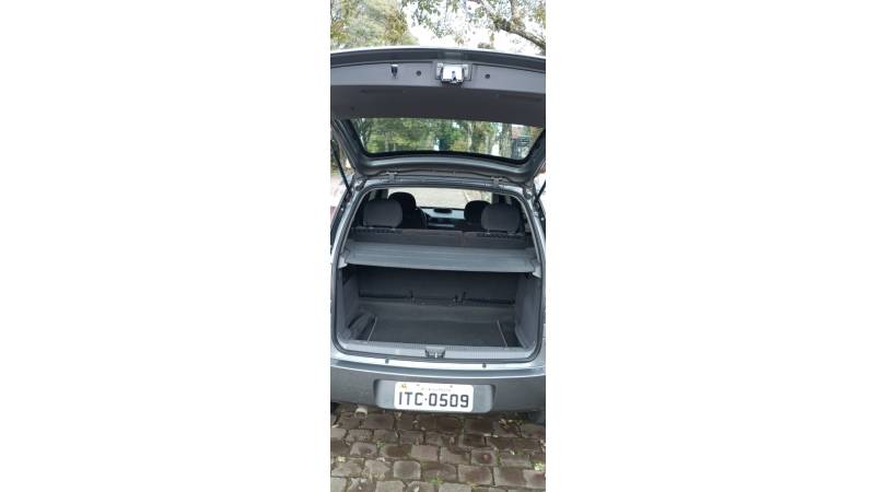 CHEVROLET - MERIVA - 2012/2012 - Cinza - R$ 38.900,00
