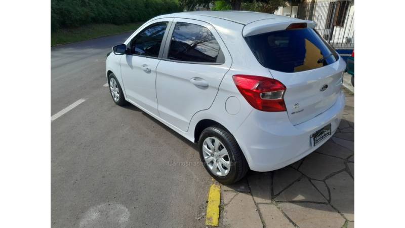FORD - KA - 2017/2017 - Branca - R$ 42.800,00