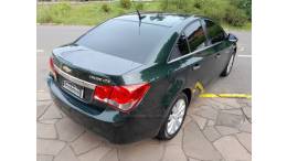 CHEVROLET - CRUZE - 2013/2014 - Verde - R$ 68.500,00