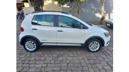 VOLKSWAGEN - FOX - 2015/2016 - Branca - R$ 53.900,00