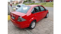 FORD - FIESTA - 2011/2011 - Vermelha - R$ 33.900,00