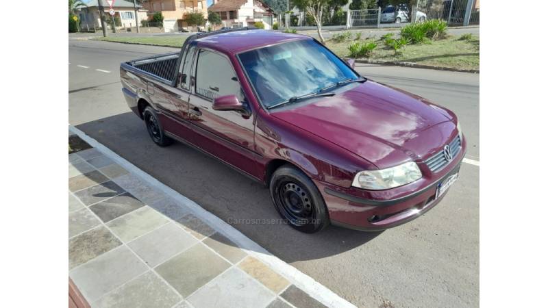 VOLKSWAGEN - SAVEIRO - 2000/2000 - Roxa - R$ 24.500,00