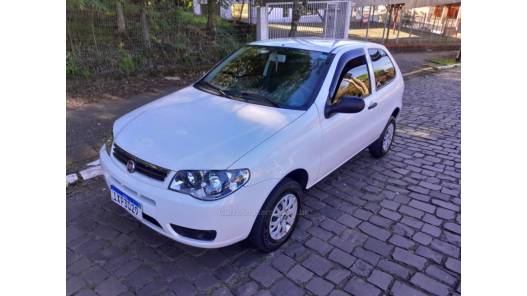 FIAT - PALIO - 2015/2016 - Branca - R$ 25.500,00