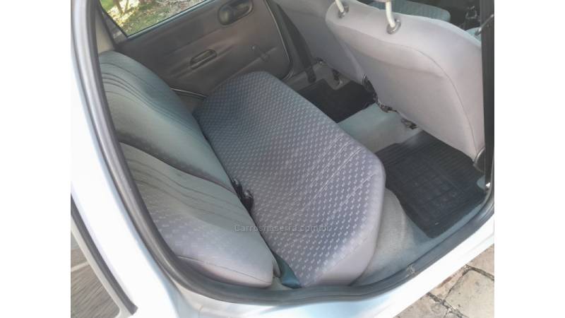 CHEVROLET - CORSA - 1997/1997 - Prata - R$ 15.000,00