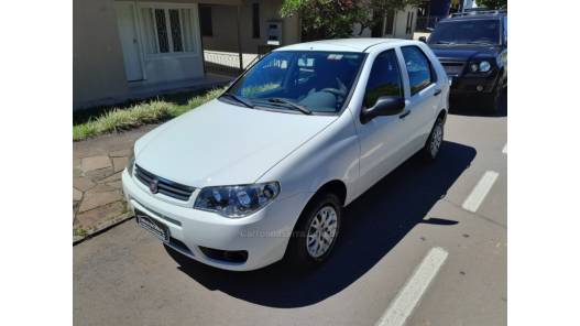 FIAT - PALIO - 2015/2016 - Branca - R$ 30.500,00