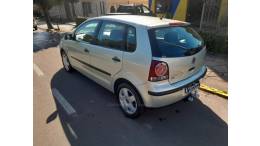 VOLKSWAGEN - POLO - 2007/2008 - Verde - R$ 37.000,00